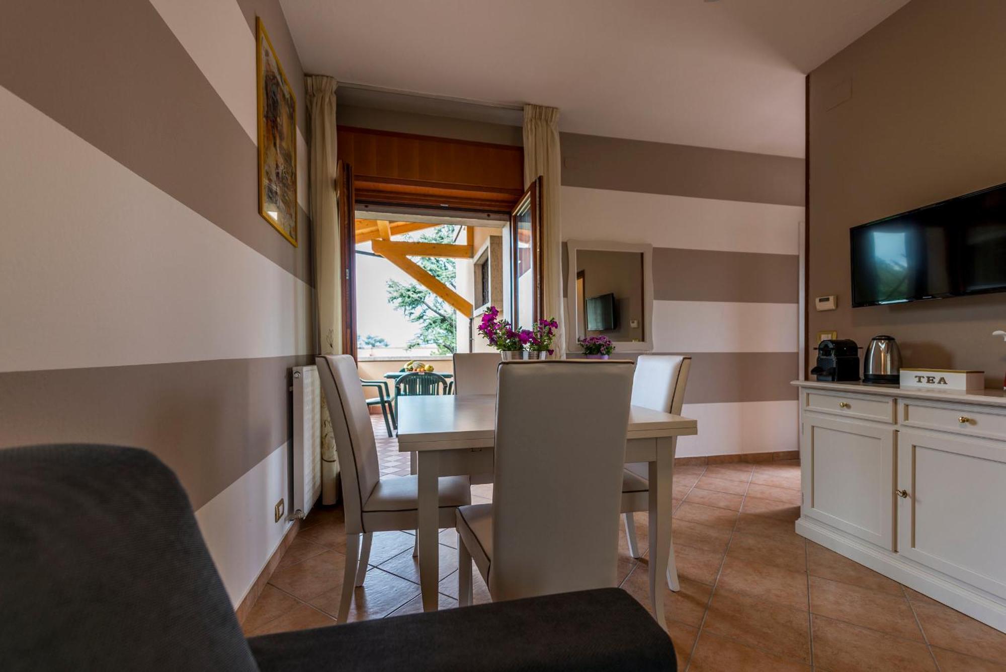 Italianflat - Peschiera Residence Peschiera del Garda Exterior foto
